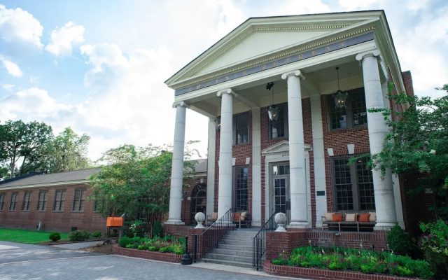 Cohen's Retreat