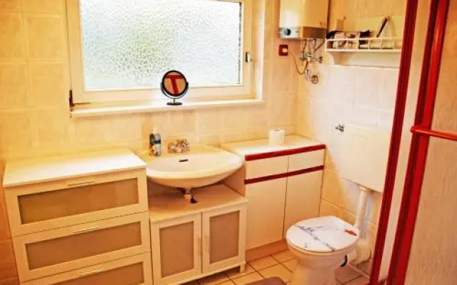 Ferienhaus Mit Kamin Am Granitzwald