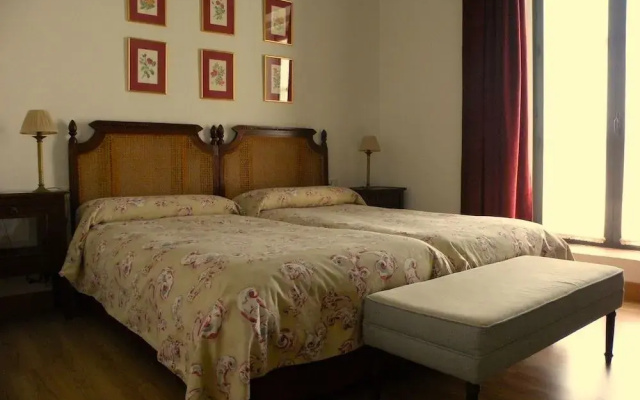 Posada de Valdezufre