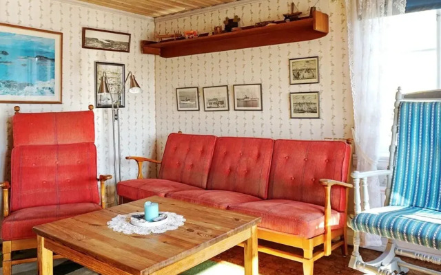 5 Person Holiday Home in Grebbestad
