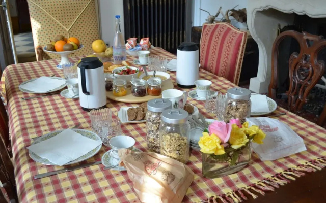 Two-Bedroom Apartment in Le Barroux