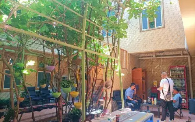 Kashgar Courtyard Style Homestay