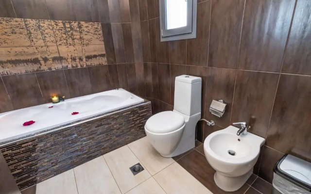 Nefeli & Dina Villas by Diomedes Group