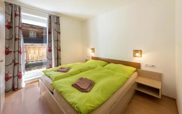 Sommer Chalet Central Top CC6