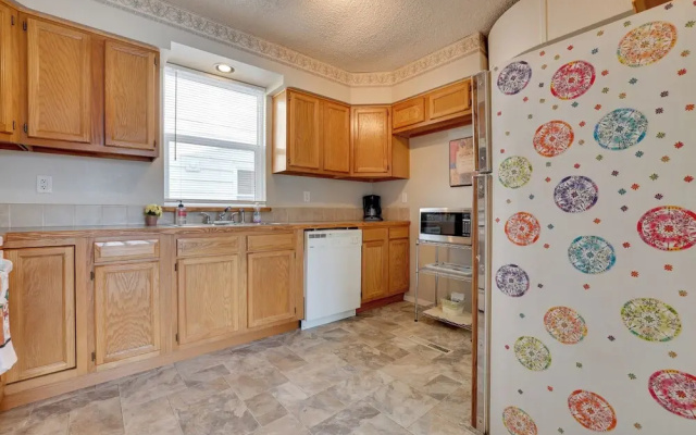 'the Diamond Bungalow' - Cozy Caldwell Home!