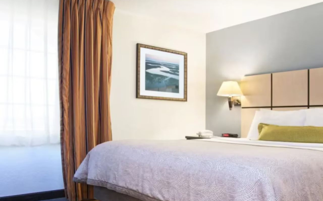 MainStay Suites Southfield-Detroit