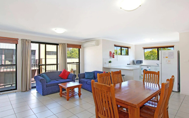 Amberoo Apartments