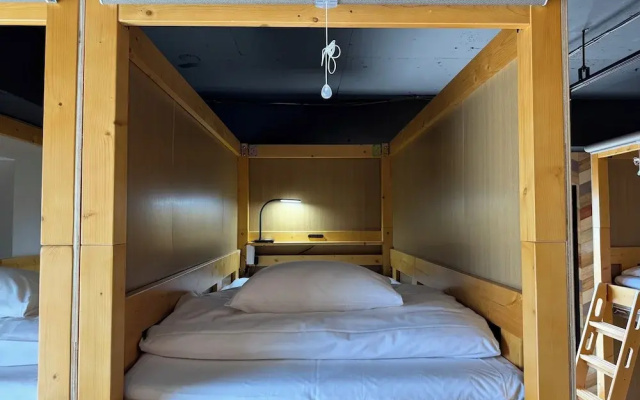 Capsule Hotel CONTINUE Nijojo-Kita