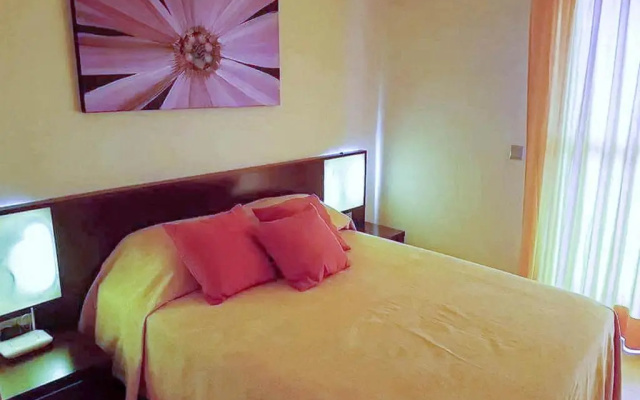 Gorgeous Suite with Sea View And Swimming Pools