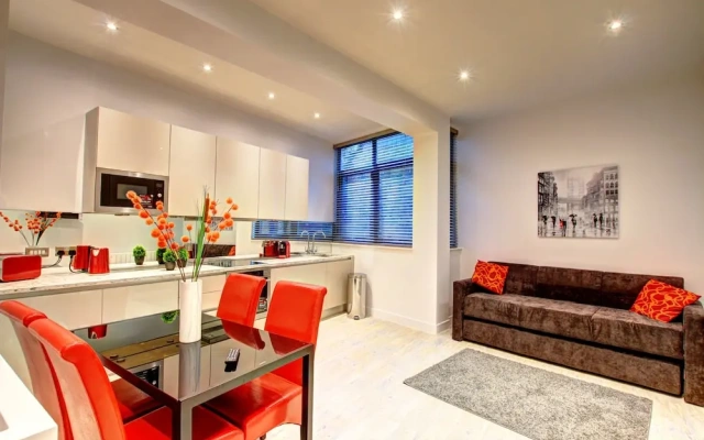Piccadilly Suites