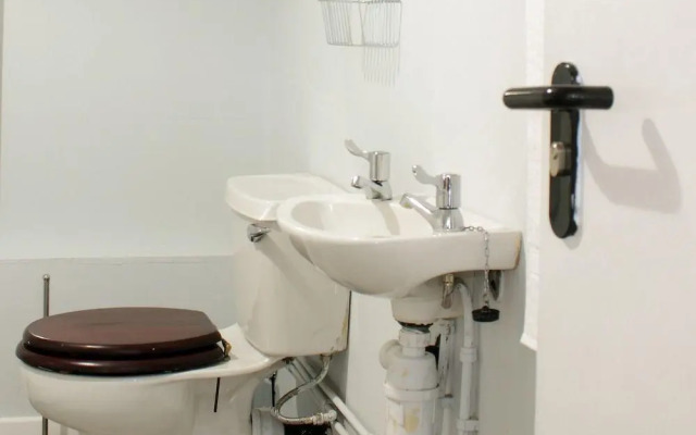 Hugh Oneill Ambassador Suite