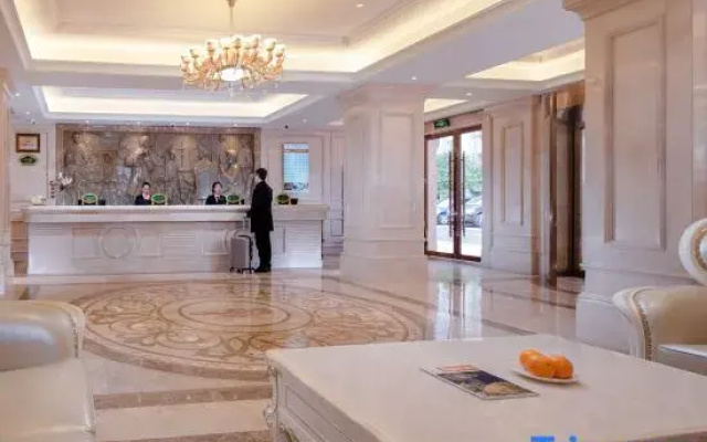 Vienna 3 Best Hotel (Shishou Zhongshan Road)