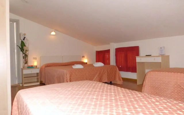 Hotel Lydia