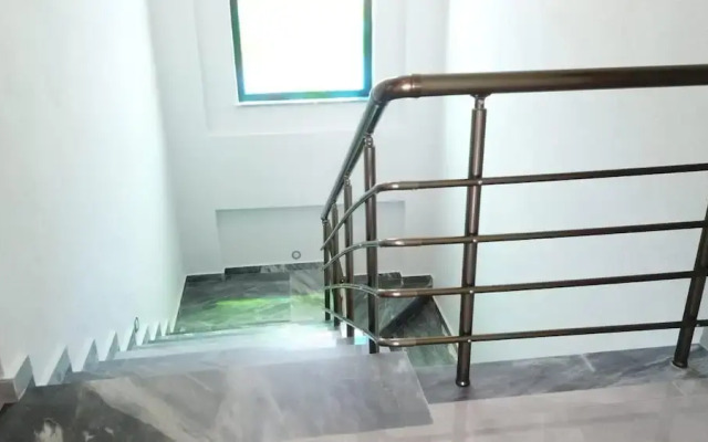 Stunning 4-bed Villa Grey 4 Bedrooms Private Pool