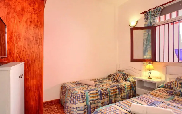Belvilla by OYO Holiday Home in Arico