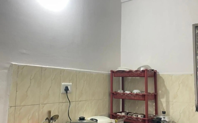 OYO 80524B Cozy Guest House