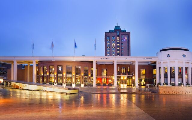Отель Theaterhotel De Oranjerie вид на фасад