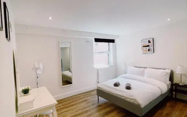 Prosper House Apartment 4