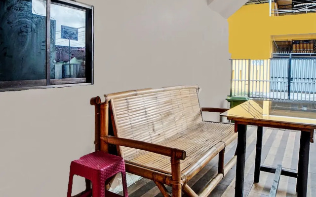 Hotel O N Guesthouse