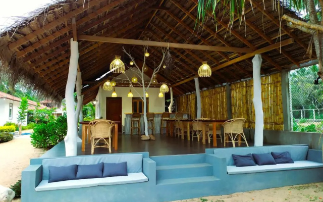 Sleeping Elephant Beach Resort