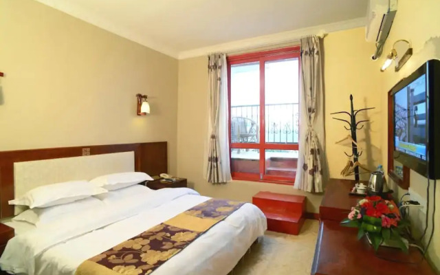 Yangshuo Imperial City Hotel