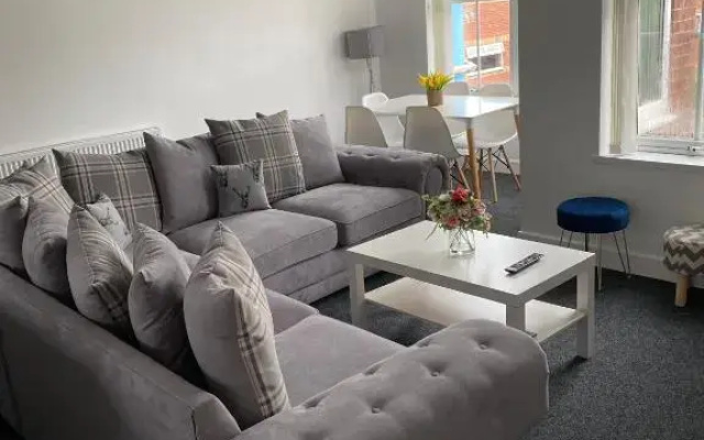 Cooperage House All Ensuite Property - Sleeps 18