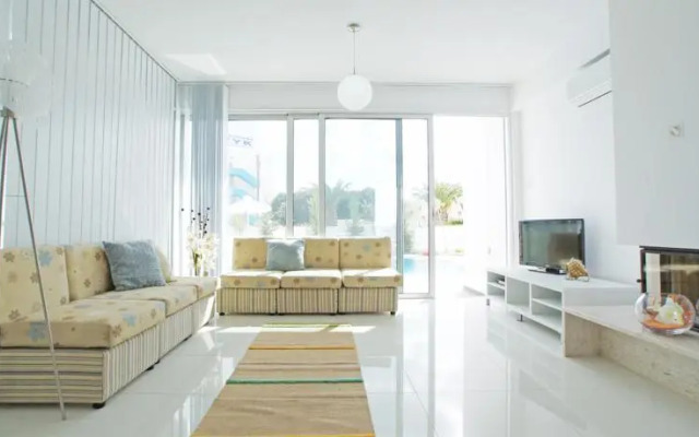 Villa Adonia