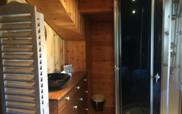Chalet Pomme de Pin