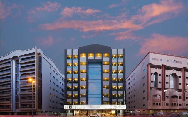Savoy Suites Hotel Apartments вид на фасад