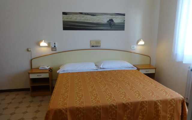 Hotel Saturno