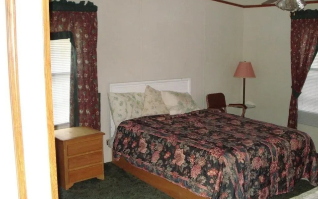 Comfort Green Motel
