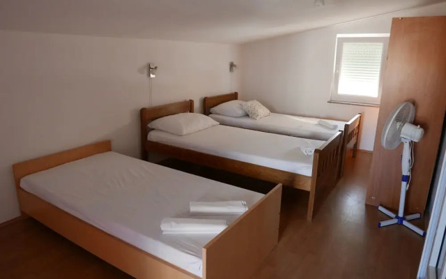 Apartments Karolina