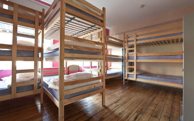 Hostel Connect