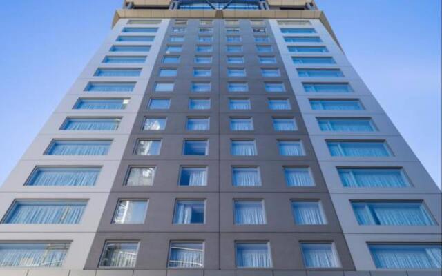 Bolton Hotel вид на фасад