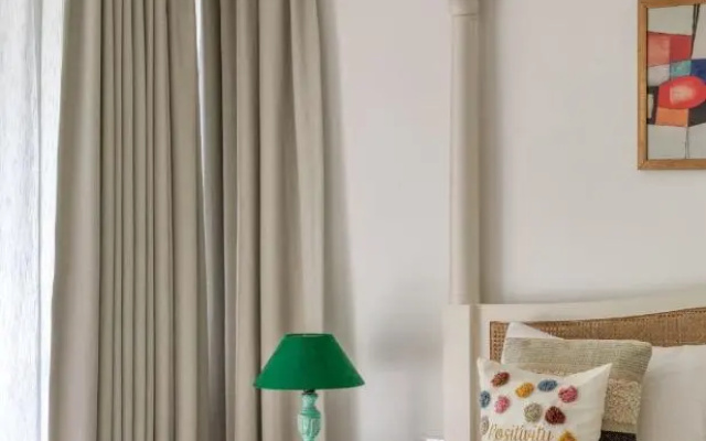 Radiant 1BHK Apartment by tisyastays