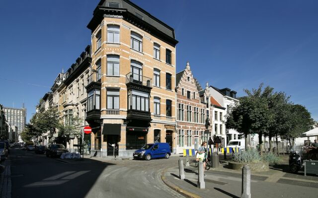 Отель Raphael Suites Бельгия, Антверпен - отзывы, цены и фото номеров - забронировать отель Raphael Suites онлайн вид на фасад
