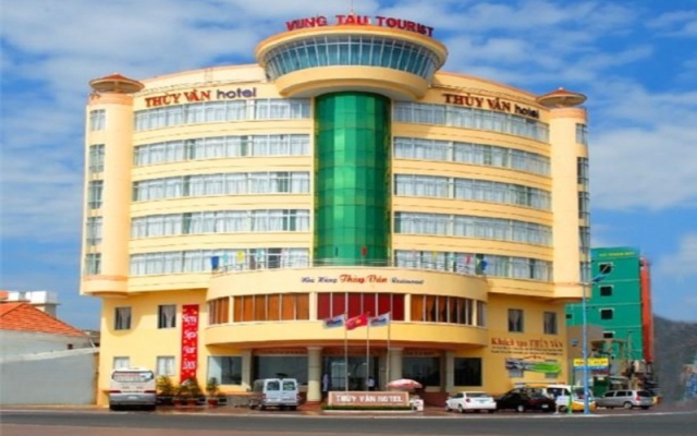 Отель Thuy Van Hotel Вьетнам, Вунгтау - отзывы, цены и фото номеров - забронировать отель Thuy Van Hotel онлайн вид на фасад