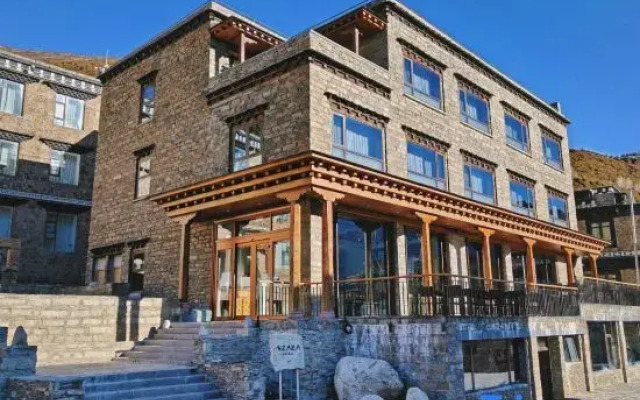 Daocheng Yading AZARA Nomad Black Highland Barley Hotel