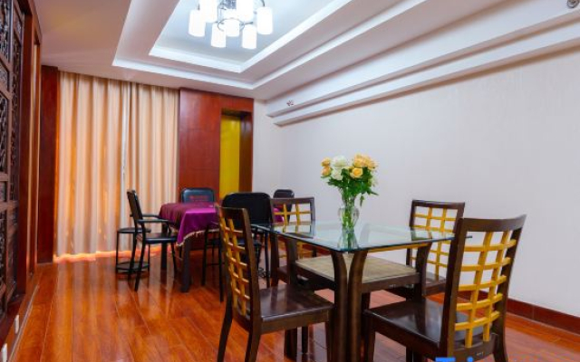 Yimenjun Township Hotel