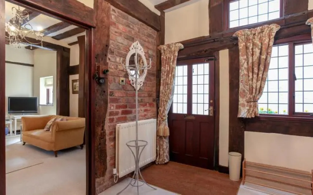12A College Hill by Sleep Shrewsbury