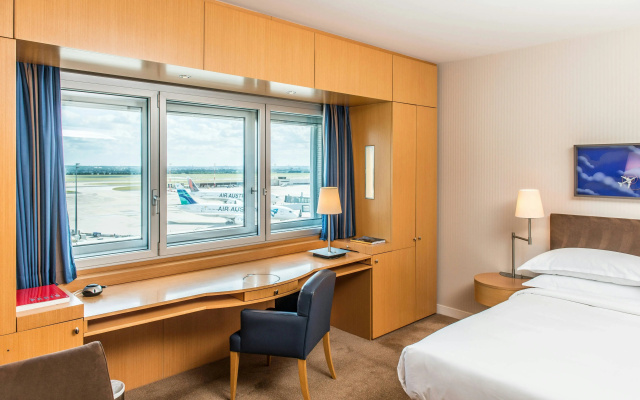 Sheraton Paris Charles de Gaulle Airport Hotel