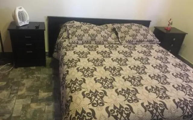 Hostal Express