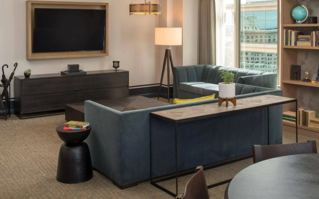 The Duniway Portland A Hilton Hotel
