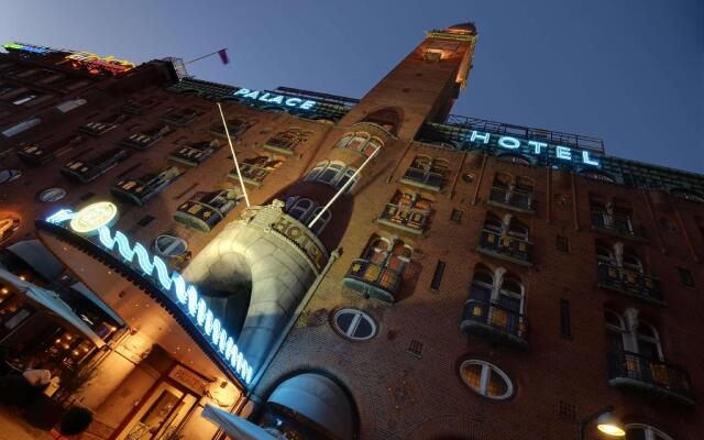 Scandic Palace Hotel вид на фасад