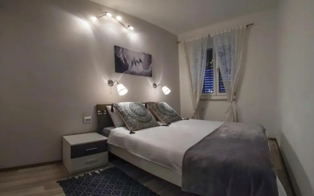 Apartment 4 four