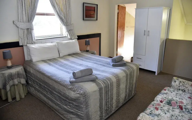 Memoir Cottage