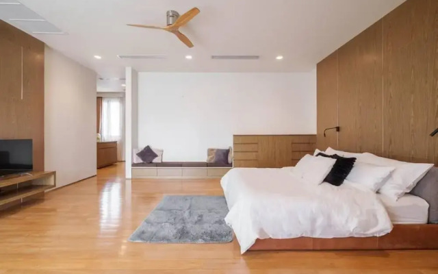 Ekkamai Luxury Villa With Home Cinema