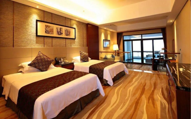Country Garden Golden Beach Hotel