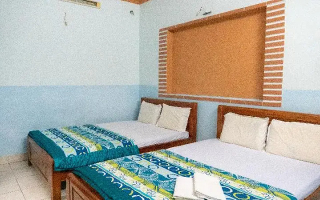 Viet Hung 8 Hotel by ZUZU