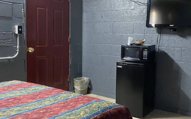 Budget Inn